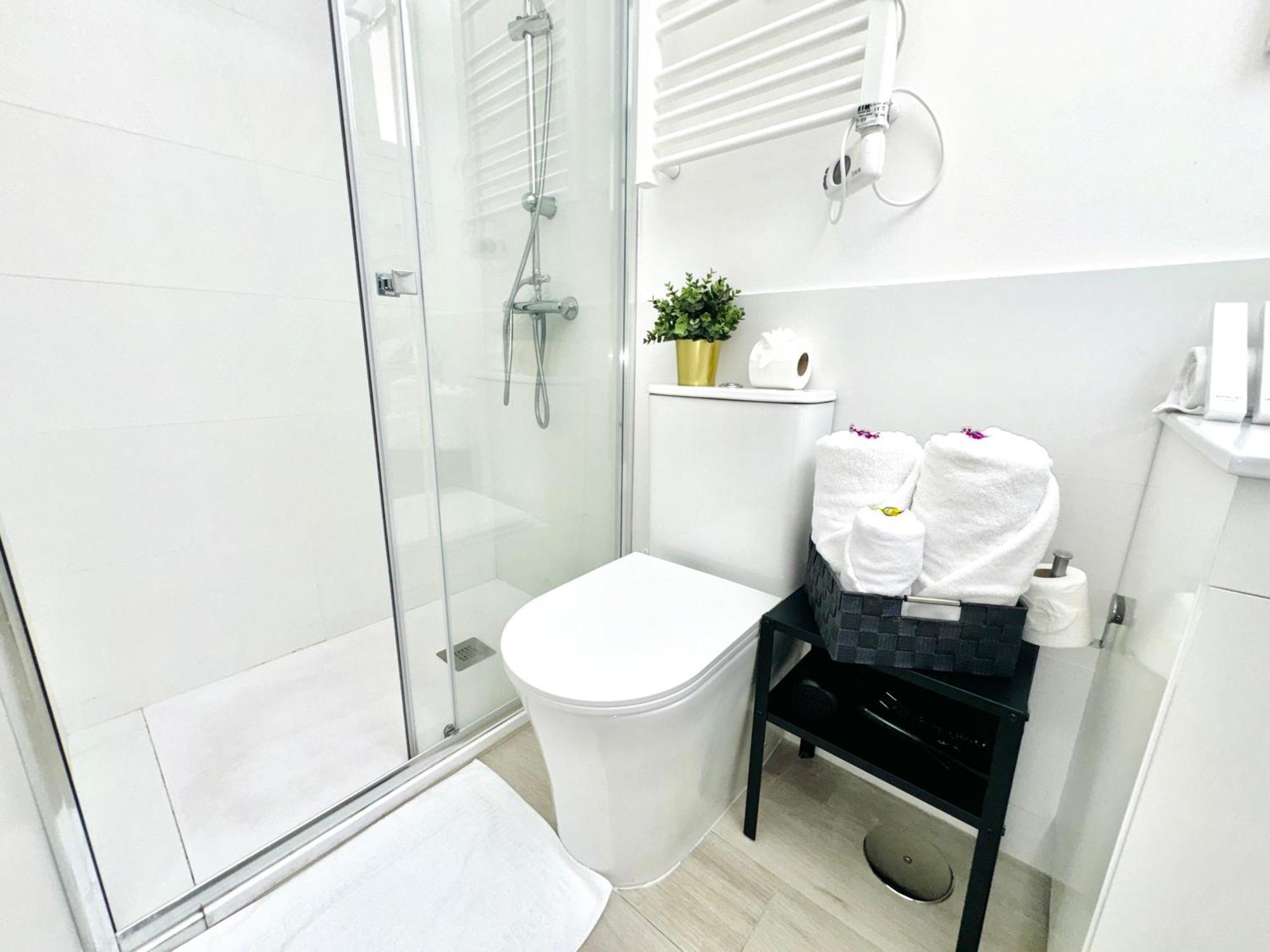 Cinco Torres Suites Madrid Dış mekan fotoğraf