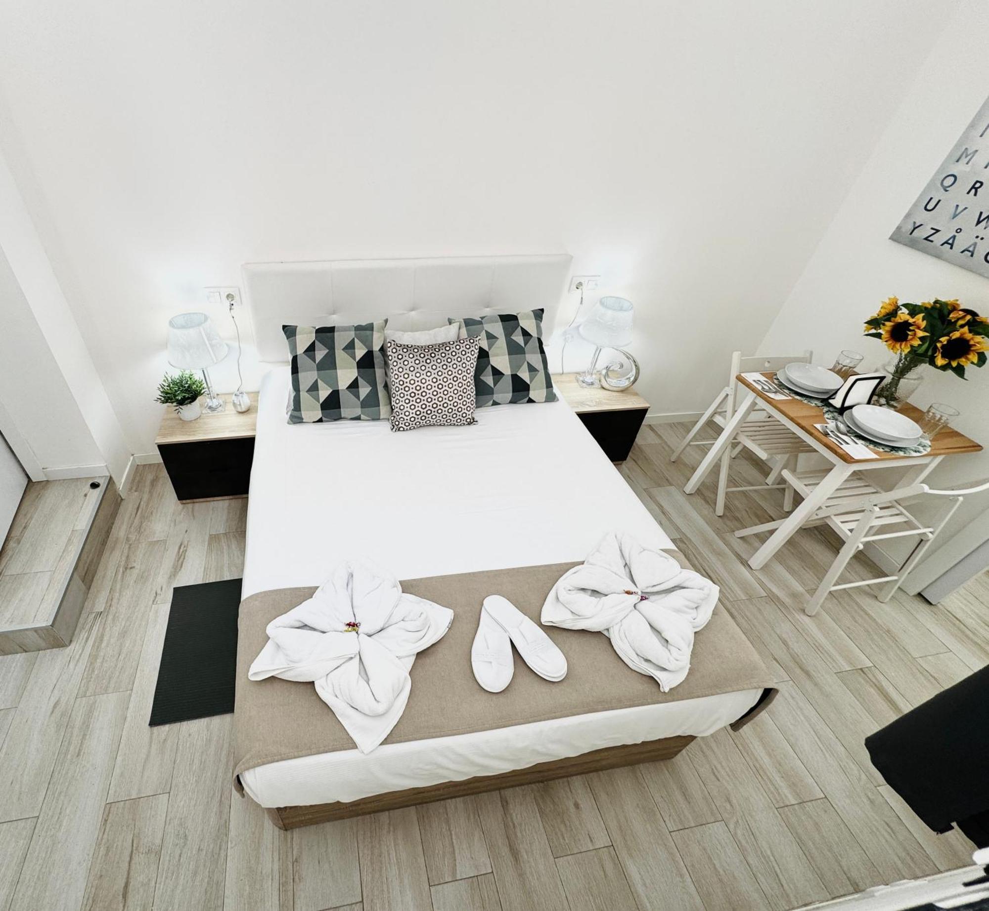 Cinco Torres Suites Madrid Dış mekan fotoğraf